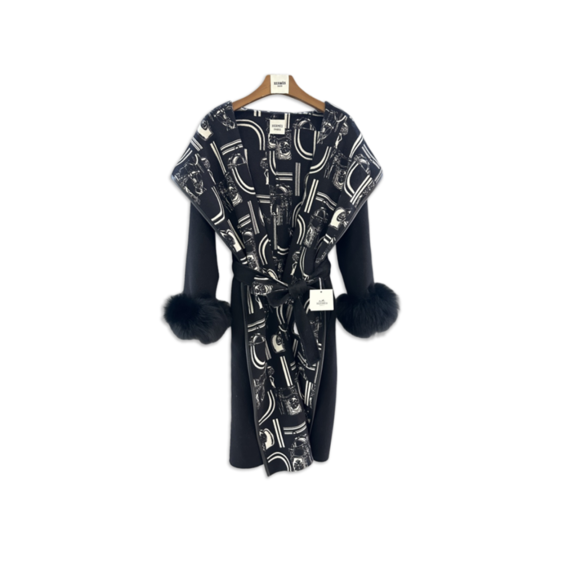 H**me5 coat